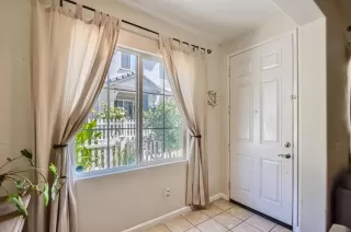 Photo #3: PTP2304703 Listing