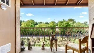 Photo #6: PTP2304745 Listing 