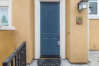 Photo #1: PTP2304778 Listing 