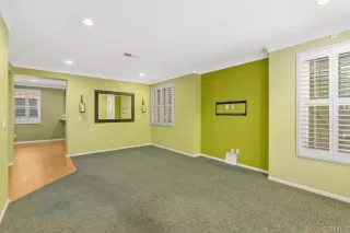 Photo #3: PTP2304778 Listing 