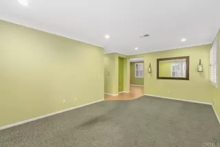 Photo #4: PTP2304778 Listing 