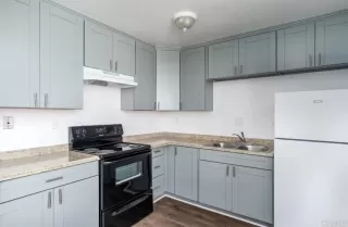 Photo #1: PTP2304781 Listing