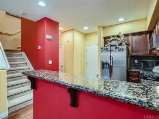 Photo #6: PTP2304830 Listing