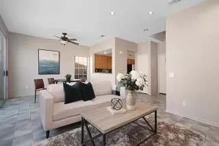 Photo #3: PTP2304840 Listing