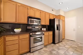 Photo #6: PTP2304840 Listing