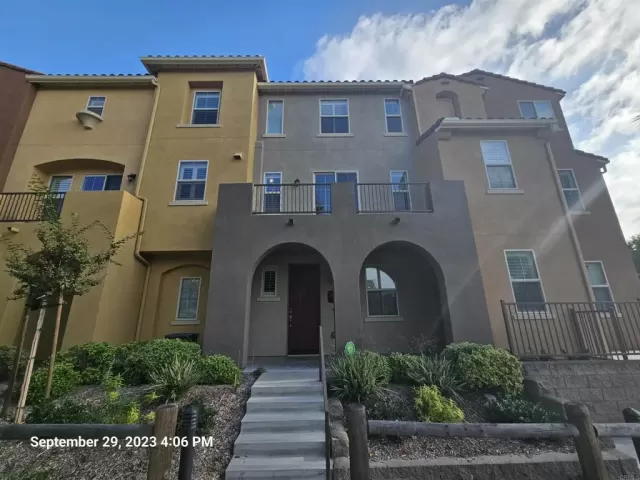 MLS: PTP2304850 Condo For Sale