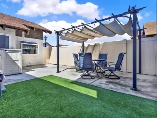 Photo #3: PTP2304859 Listing