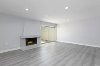 Photo #4: PTP2304860 Listing 