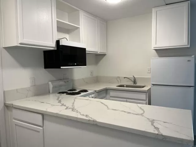 MLS: PTP2304864 Condo For Sale