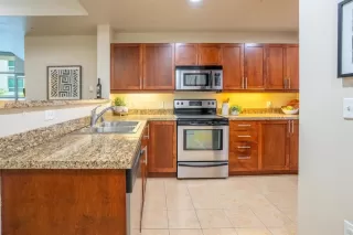 Photo #4: PTP2304869 Listing 