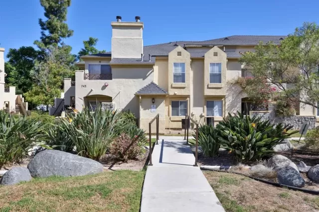 MLS: PTP2304872 Condo For Sale