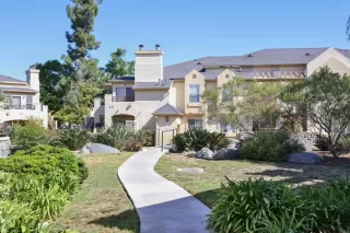 Photo #1: PTP2304872 Listing