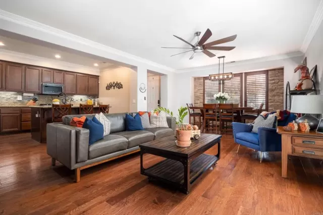 MLS: PTP2304875 Condo For Sale