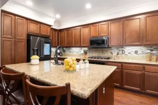 Photo #4: PTP2304875 Listing 