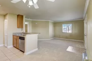 Photo #5: PTP2304905 Listing 