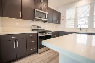 Photo #5: PTP2304919 Listing