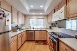 Photo #5: PTP2304954 Listing