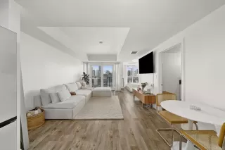 Photo #5: PTP2304966 Listing 