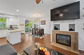 Photo #2: PTP2304967 Listing