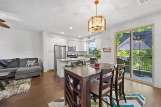 Photo #3: PTP2304967 Listing