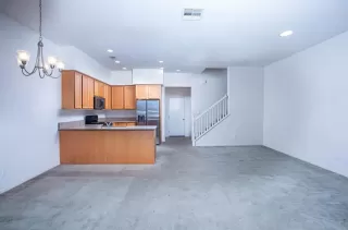 Photo #3: PTP2304984 Listing
