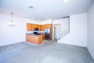 Photo #4: PTP2304984 Listing