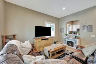 Photo #6: PTP2305011 Listing