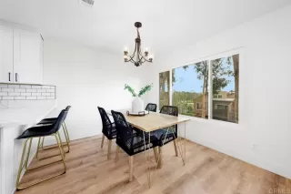 Photo #3: PTP2305034 Listing 