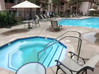 Photo #3: PTP2305039 Listing