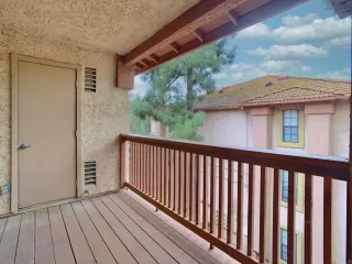 Photo #4: PTP2305039 Listing