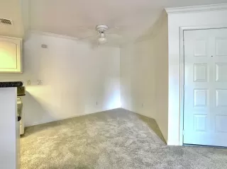 Photo #5: PTP2305039 Listing