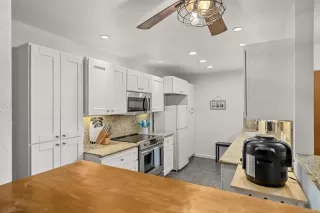 Photo #6: PTP2305092 Listing