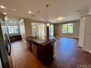 Photo #2: PTP2305102 Listing