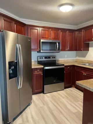 Photo #6: PTP2305117 Listing