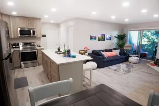 Photo #3: PTP2305128 Listing