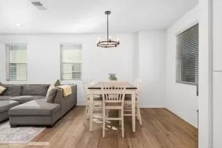 Photo #5: PTP2305135 Listing