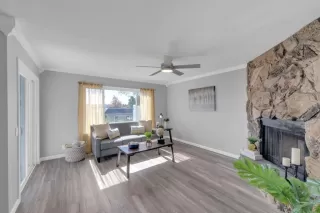 Photo #5: PTP2305209 Listing 