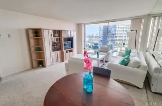 Photo #4: PTP2305220 Listing 