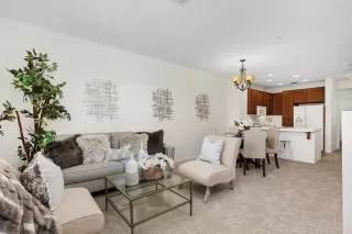 Photo #5: PTP2305245 Listing