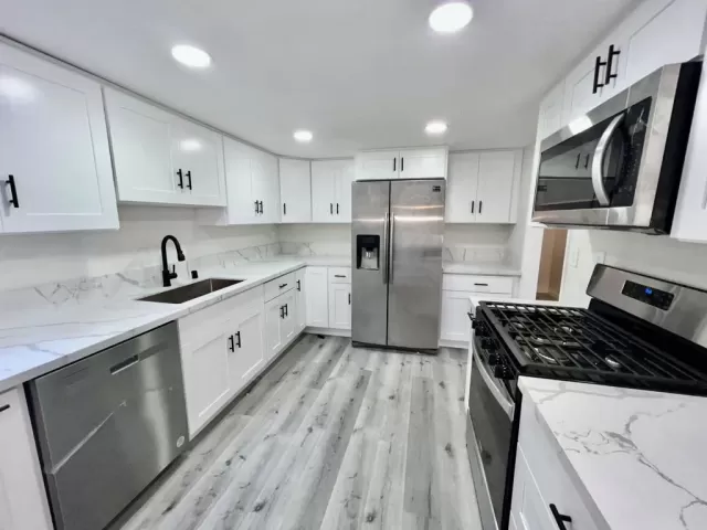 MLS: PTP2305264 Condo For Sale