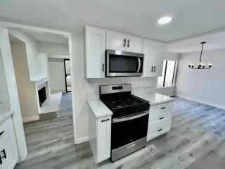 Photo #5: PTP2305264 Listing