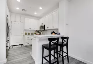 Photo #4: PTP2305265 Listing