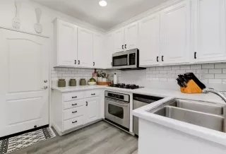 Photo #5: PTP2305265 Listing