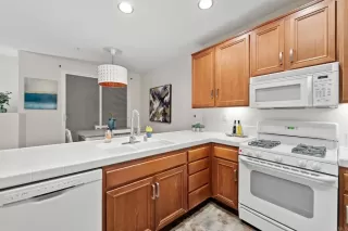 Photo #3: PTP2305282 Listing