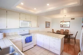 Photo #3: PTP2305294 Listing