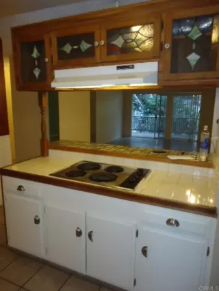 Photo #6: PTP2305387 Listing