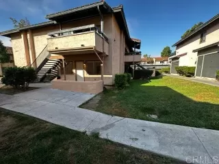 Photo #6: PTP2305401 Listing