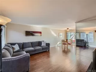 Photo #3: PTP2305425 Listing