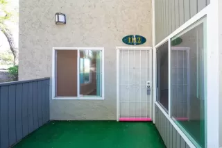 Photo #5: PTP2305432 Listing 