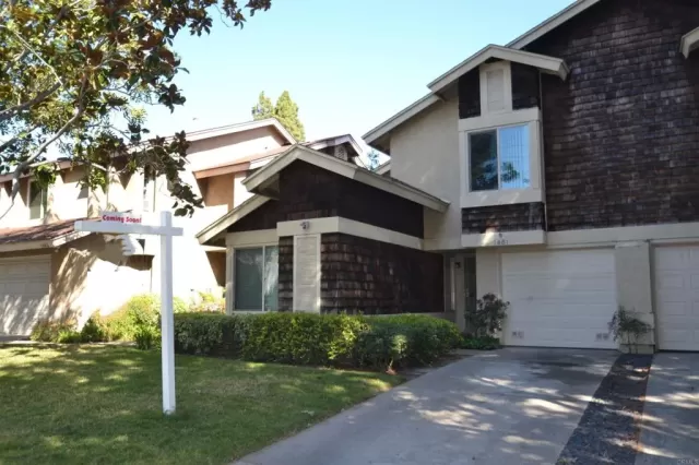 MLS: PTP2305499 Condo For Sale